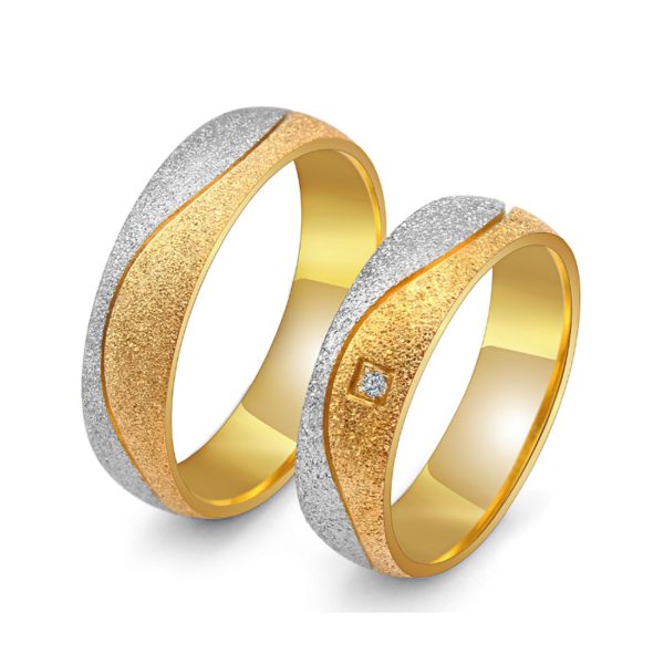 Exquisite stainless Steel Women's Ring 18k Gold plated jewelry Factory Wholesales