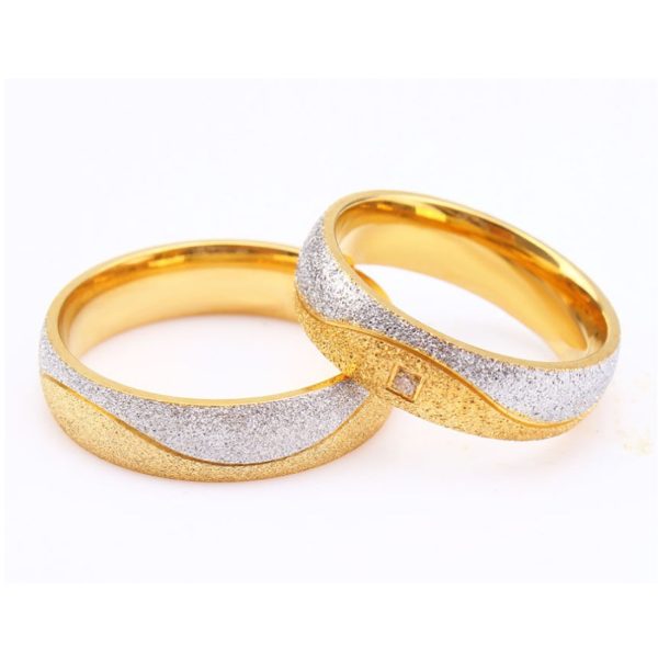 Exquisite stainless Steel Women's Ring 18k Gold plated jewelry Factory Wholesales - Image 4